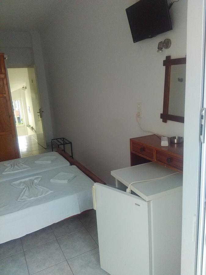 Alina Classic Hotel Loutra Edipsou  Værelse billede
